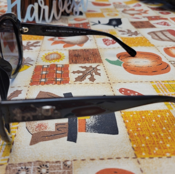 Authentic Coach Sunglasses - Picture 8 of 8